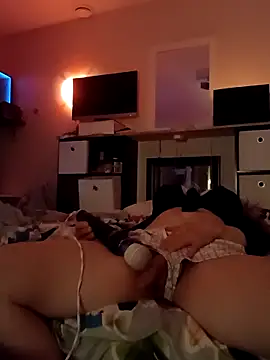 sissytrapdolly24 live sex cam