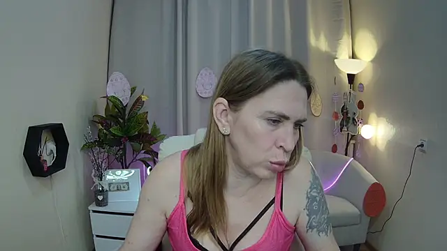 TessaDaybreak webcam