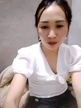 thobaby112 - Thobaby112's free webcam - UK Sex Cams