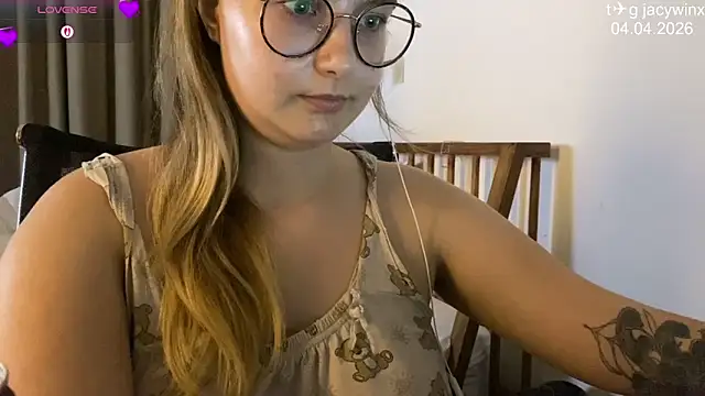 jacywinslat - JacyWinslat's free webcam - UK Sex Cams