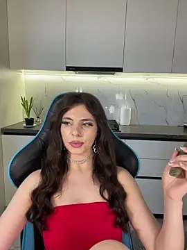 CurlyLara live sex cam