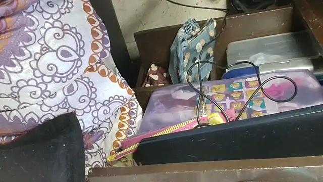 luisahot_9727 webcam