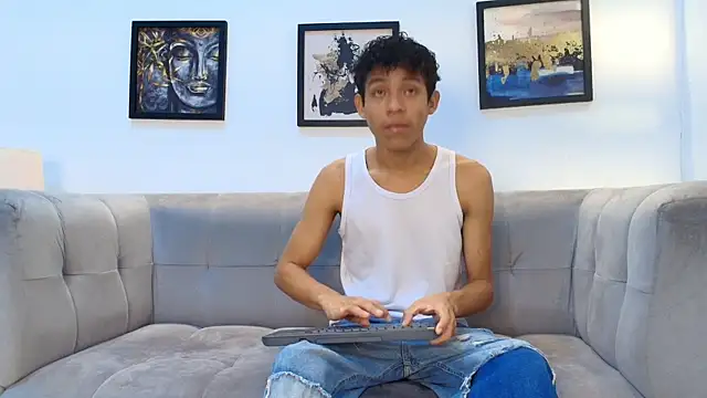 SKINNY_BOYXXX live sex cam