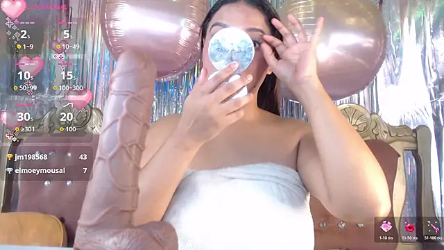 slutty_hotwife webcam