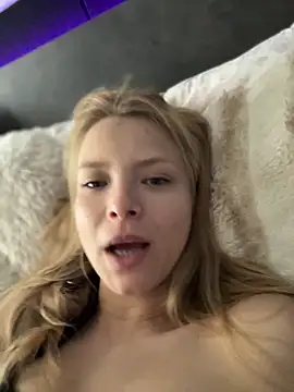 AnastasiaAniess webcam