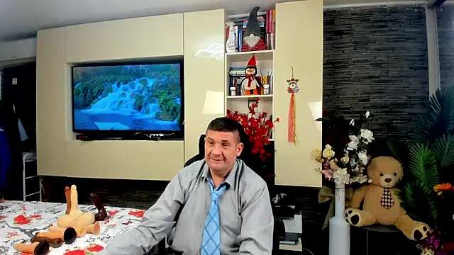 SpartacusDaddy48 webcam