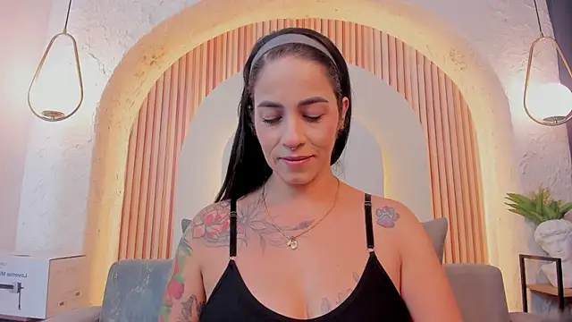 violet_scott_ webcam