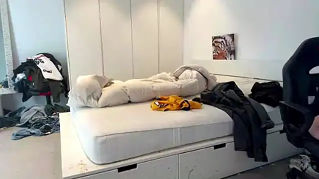 pocker498 live sex cam