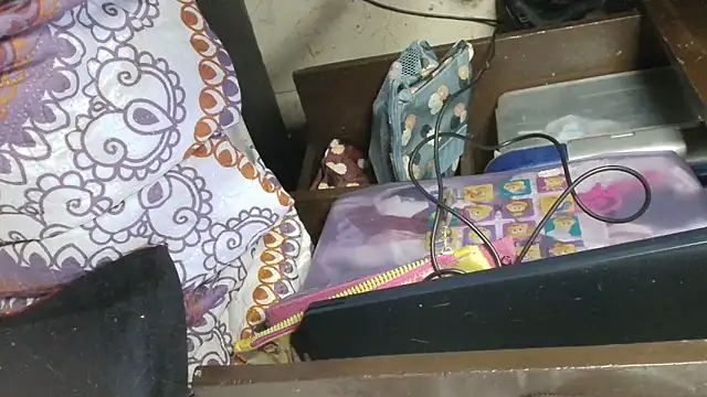 luisahot_9727 webcam