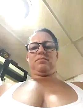 tugordita-hot webcam