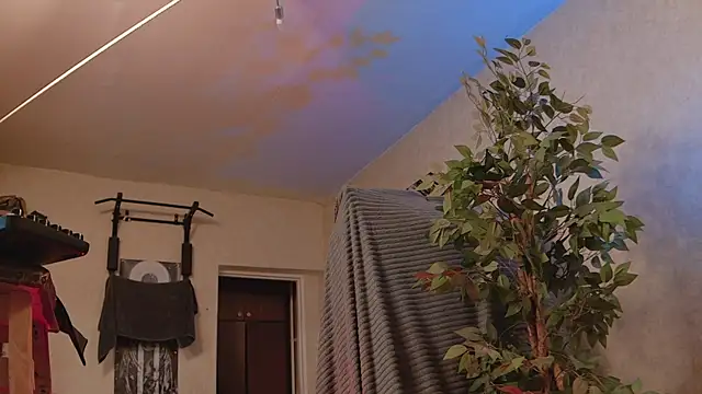 bulatov_xx live sex cam