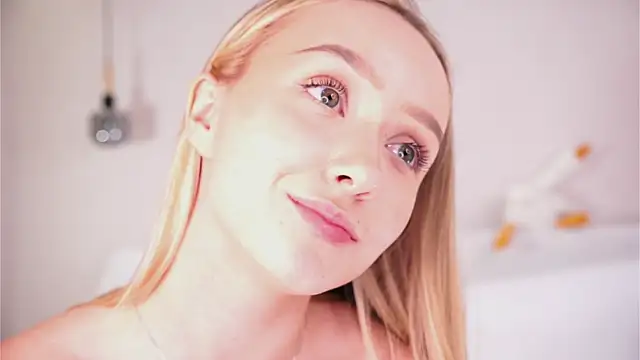 HollisBeckett live sex cam