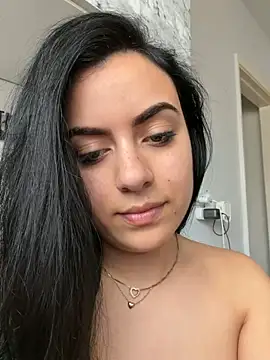 Webcam Model (Marisa_ass)  is live.Free join now!