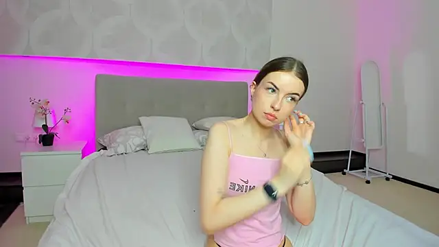 Kelly_Salazar webcam