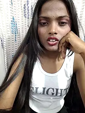 iam-anshika - Iam-anshika's free webcam - UK Sex Cams