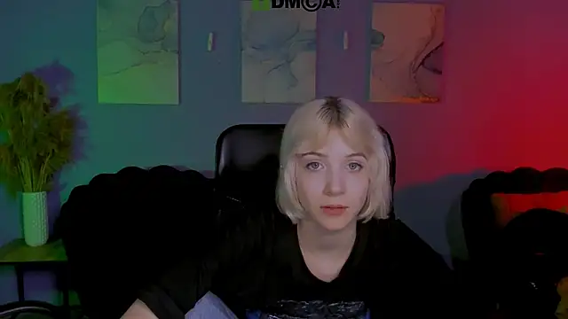 miss_courtney_ webcam