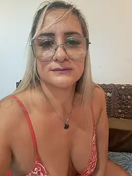 sweetmilf_69 webcam