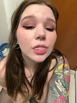 pumashyxd - PumaShyXD's free webcam - UK Sex Cams