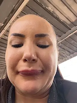 beautydiamond - Beautydiamond's free webcam - UK Sex Cams