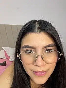 Julieta_Hornyx webcam