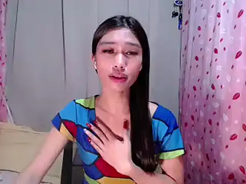 katrina_bigcock69 webcam