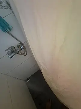 edu235 - Edu235's free webcam - UK Sex Cams