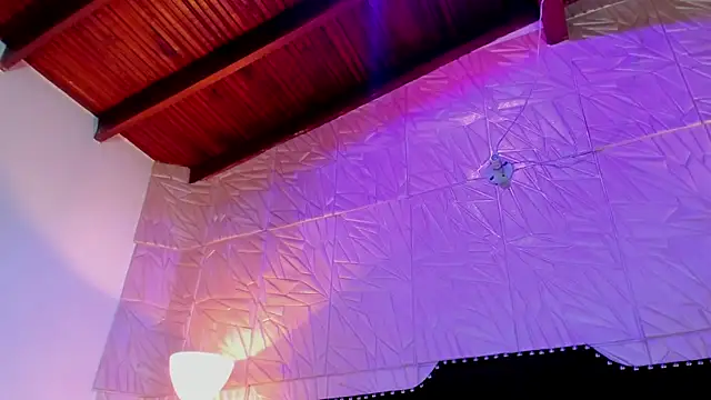 jennyrouse01 - JennyRouse01's free webcam - UK Sex Cams