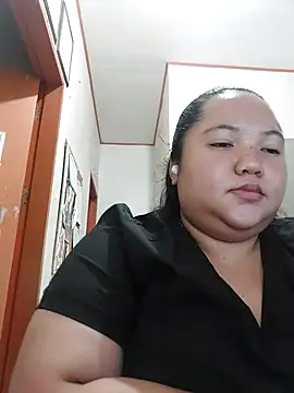 lianacruzado - LianaCruzado's free webcam - UK Sex Cams