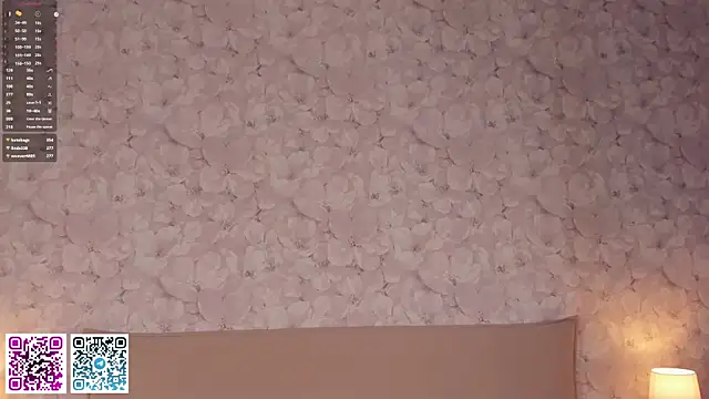 CleopatraHabibi webcam