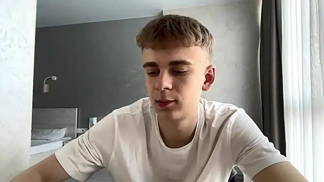 solofury (M twink) - Buy car