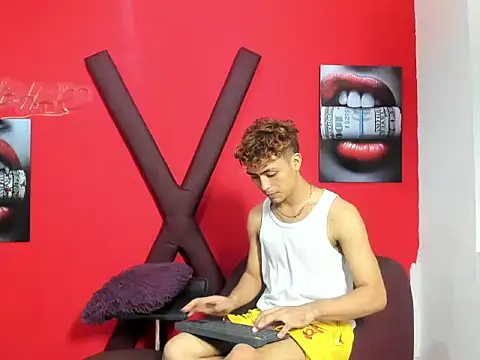 AVENGER_BOYS2026 webcam