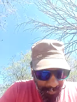 frenchblackc31 webcam