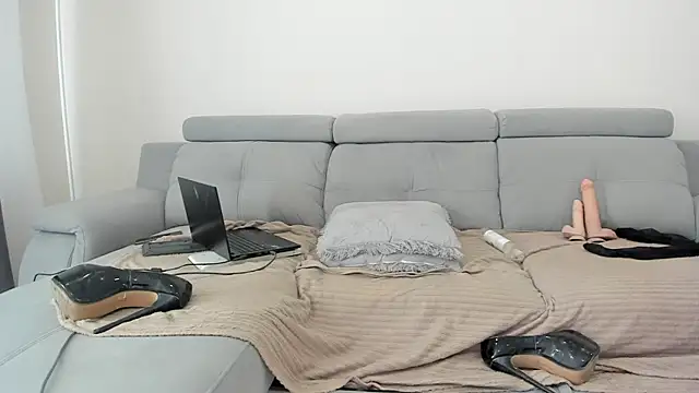 Kristina_Sinclair webcam