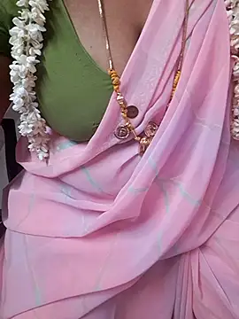 Webcam Model (Tamil_Ammani)  is live.Free join now!