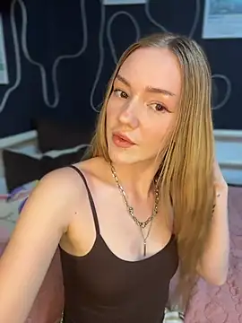 milamoone - MilaMoone's free webcam - UK Sex Cams