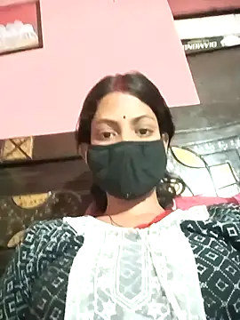 big_qween_no1 - BIG_QWEEN_NO1's free webcam - UK Sex Cams