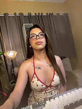 Nyxie_luxx live sex cam