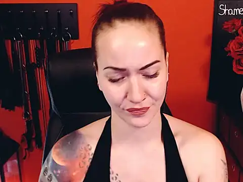 _MissJaneWarren_ webcam