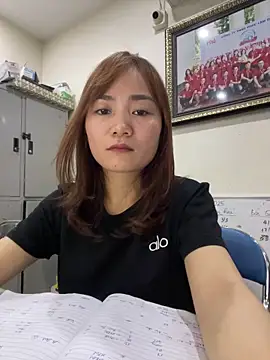 Webcam Model (Bana-gibee)  is live.Free join now!