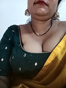 nyra-23 (F milf) - My complit  goal Valentine week 🥰💝💦😋