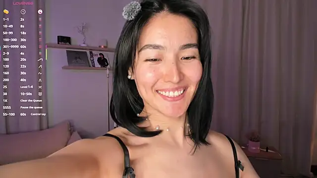 lova_rane (F young) - spit on my breasts <3