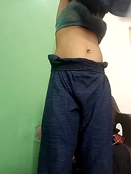 Webcam Model (Aafreen_36)  is live.Free join now!