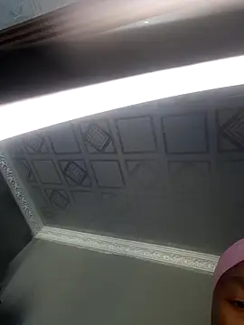 Queenbbea2017 webcam