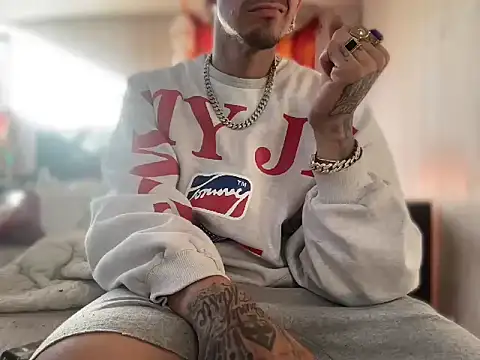 badboy366 - Badboy366's free webcam - UK Sex Cams