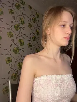 StarFrom_Hell webcam