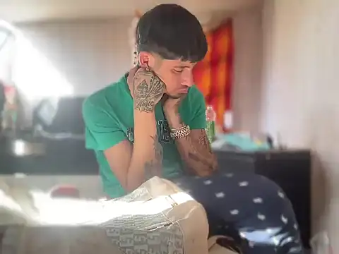 badboy366 - Badboy366's free webcam - UK Sex Cams