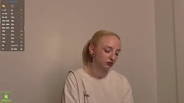 maya_snow - Live Cam