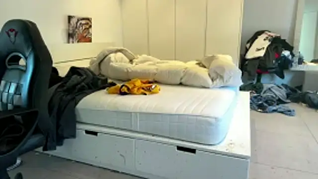 pocker498 - Pocker498's free webcam - UK Sex Cams