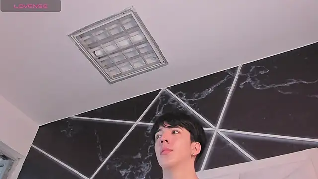 aerumchae (M twink) - Aerum is beatiful