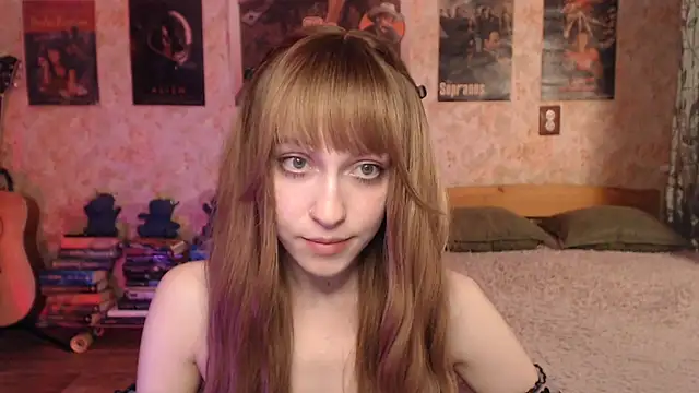 Friendly_Ellie webcam